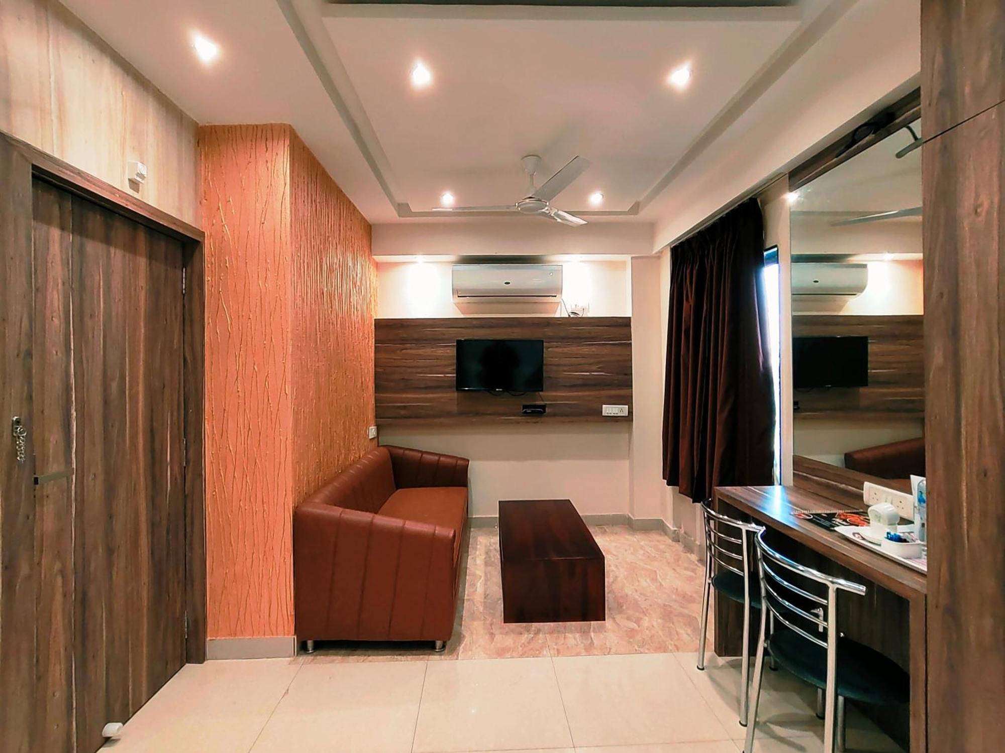 Hotel Steam Колката Екстер'єр фото
